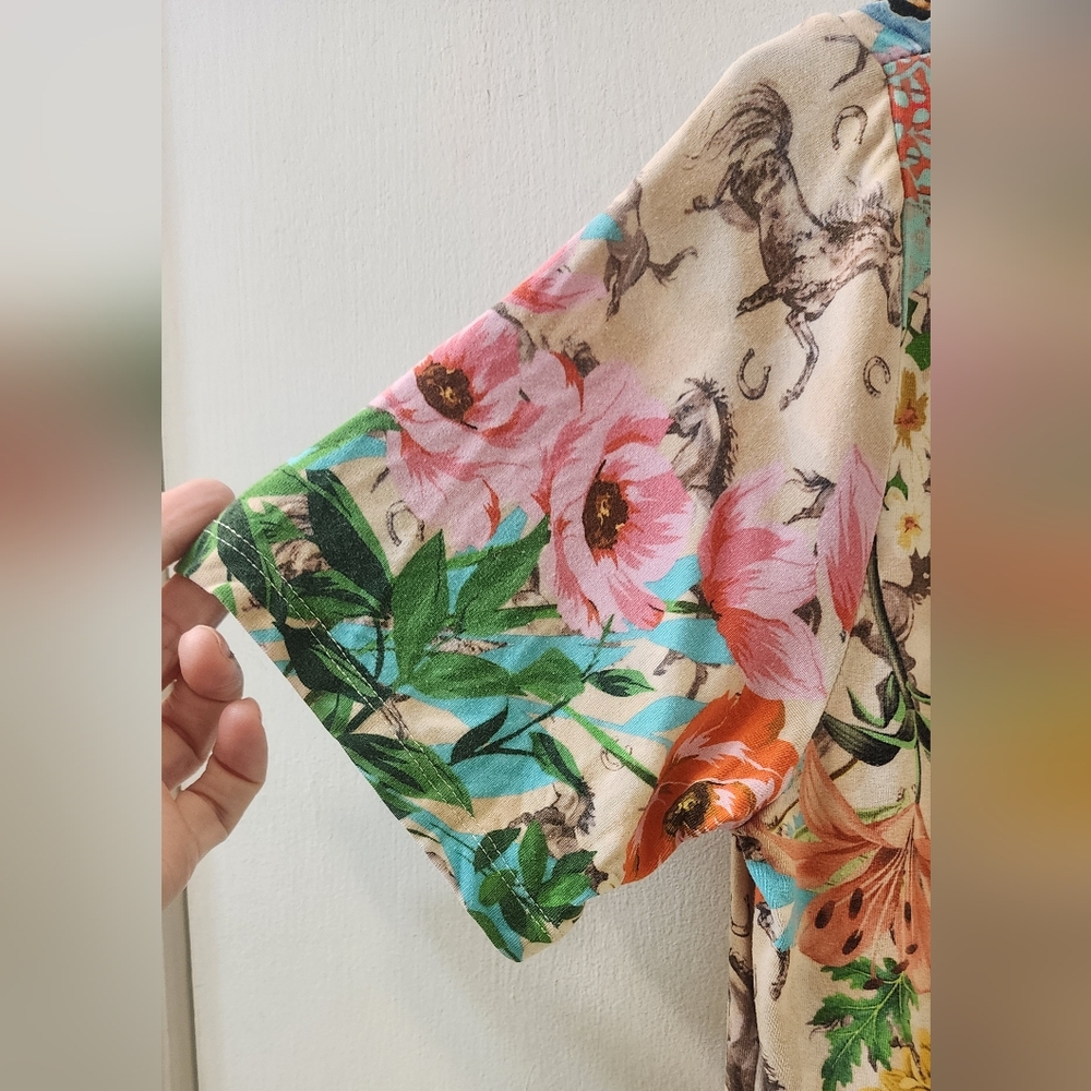 Johnny Was Floral Print Women's Top,‎ Size Extra Small. - Picture 9 of 9